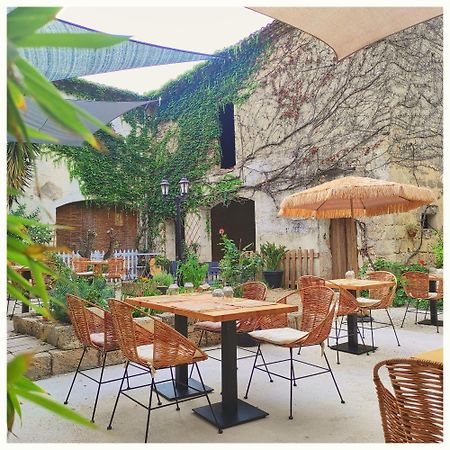 לינה וארוחת בוקר בובר La Vigneronne Des Costieres מראה חיצוני תמונה